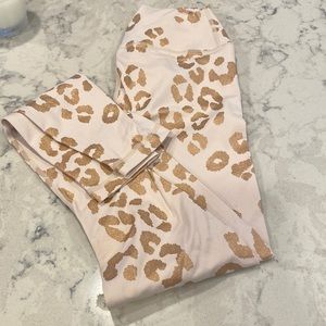 Spiritual Gangster leggings